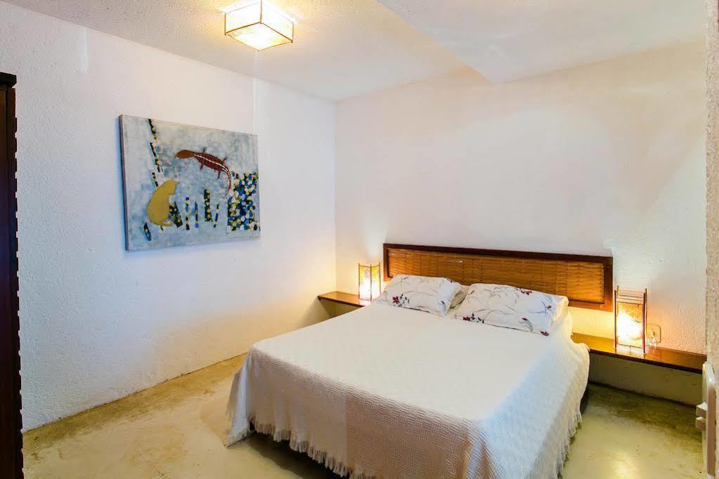 Baixu Village Hotel 4*